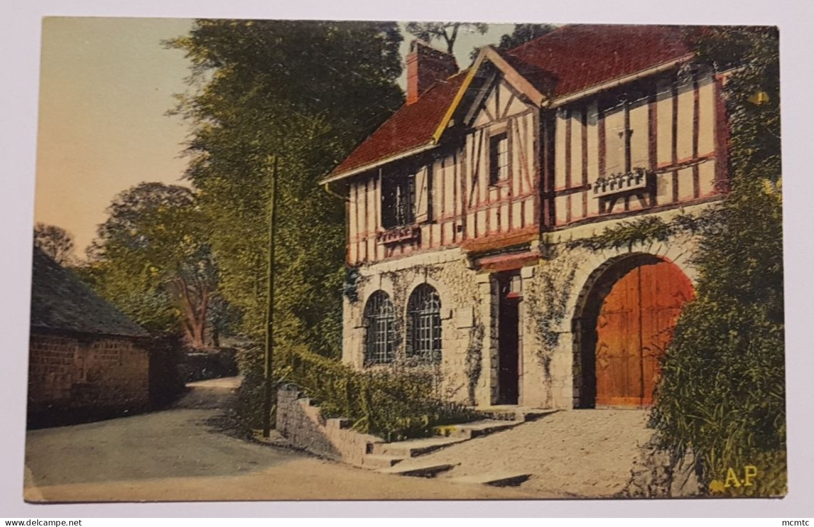 CPA - Veules Les Roses -(S.-Inf.) - La Marjolaine Et Chemin Du Cimetière - Veules Les Roses