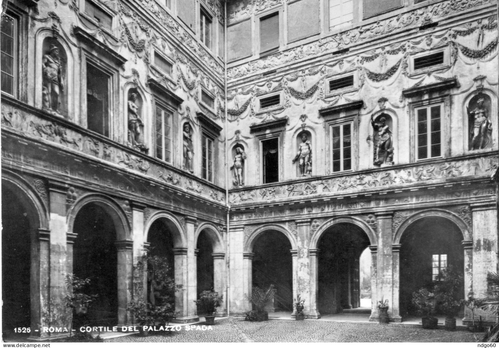 Roma - Cortile Del Palazzo Spada - Andere Monumente & Gebäude