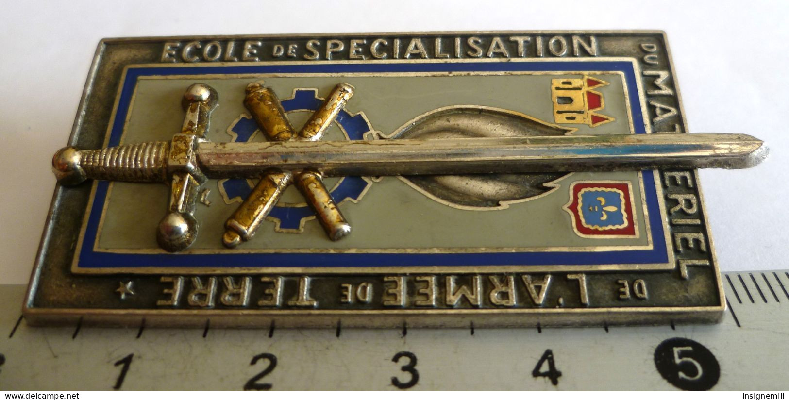 INSIGNE ECOLE De SPECIALISATION DU MATERIEL DE L' ARMEE DE TERRE - DELSART G 2514 - Hueste