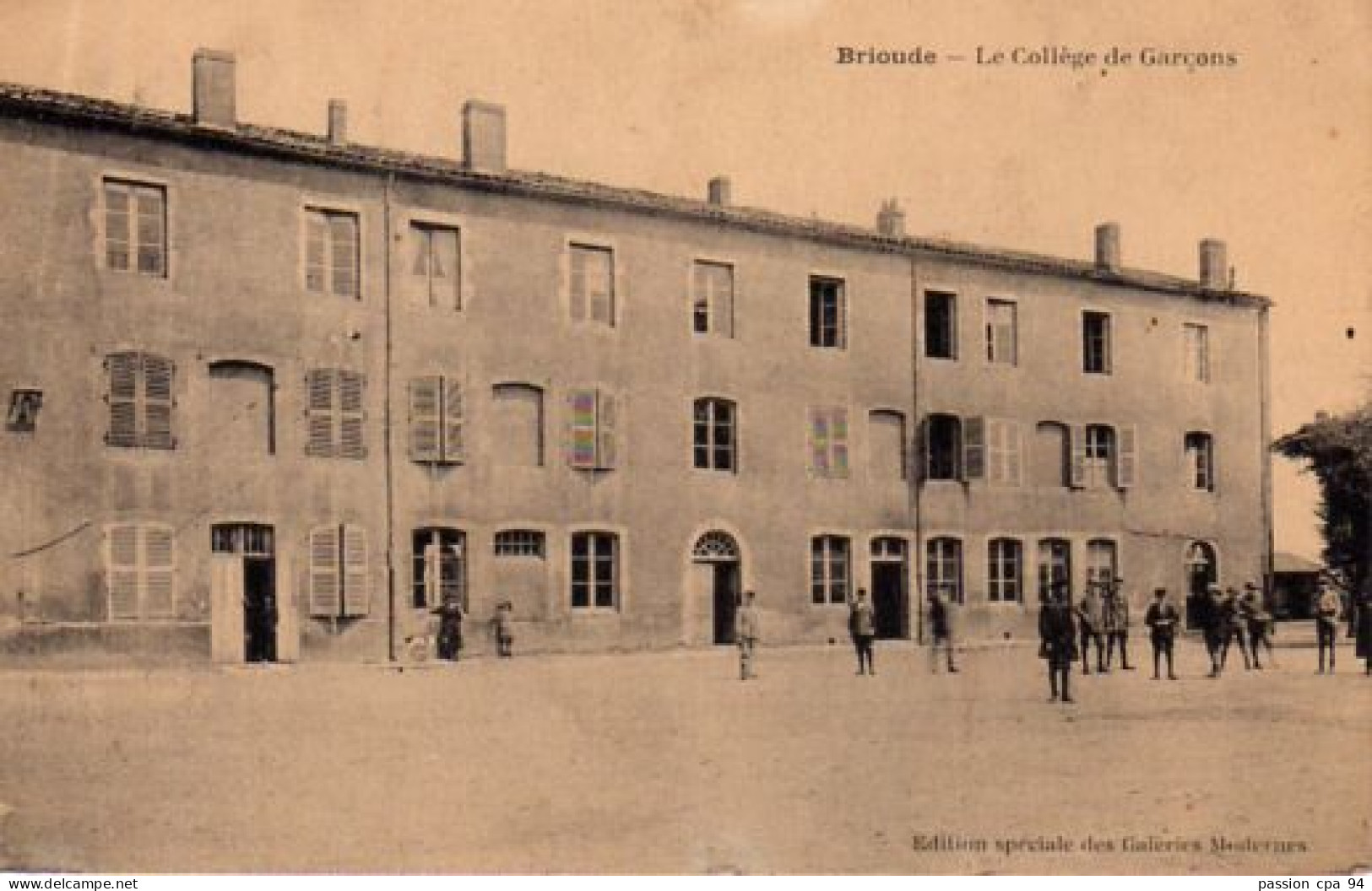 S13-009 Brioude - Le Collège De Garçons - Brioude