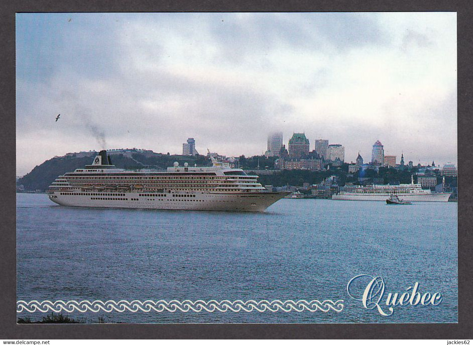 114841/ QUÉBEC, Le Bateau De Croisière *Crystal Harmony* Devant La Ville - Québec - La Cité