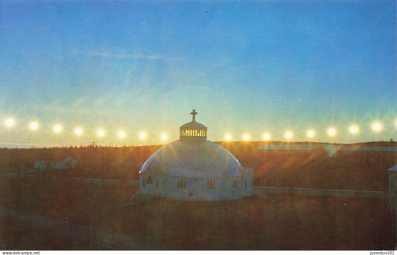 CPSM Church Of Our Lady Of Victory-Inuvik-Godim Iglua-RARE       L2789 - Other & Unclassified