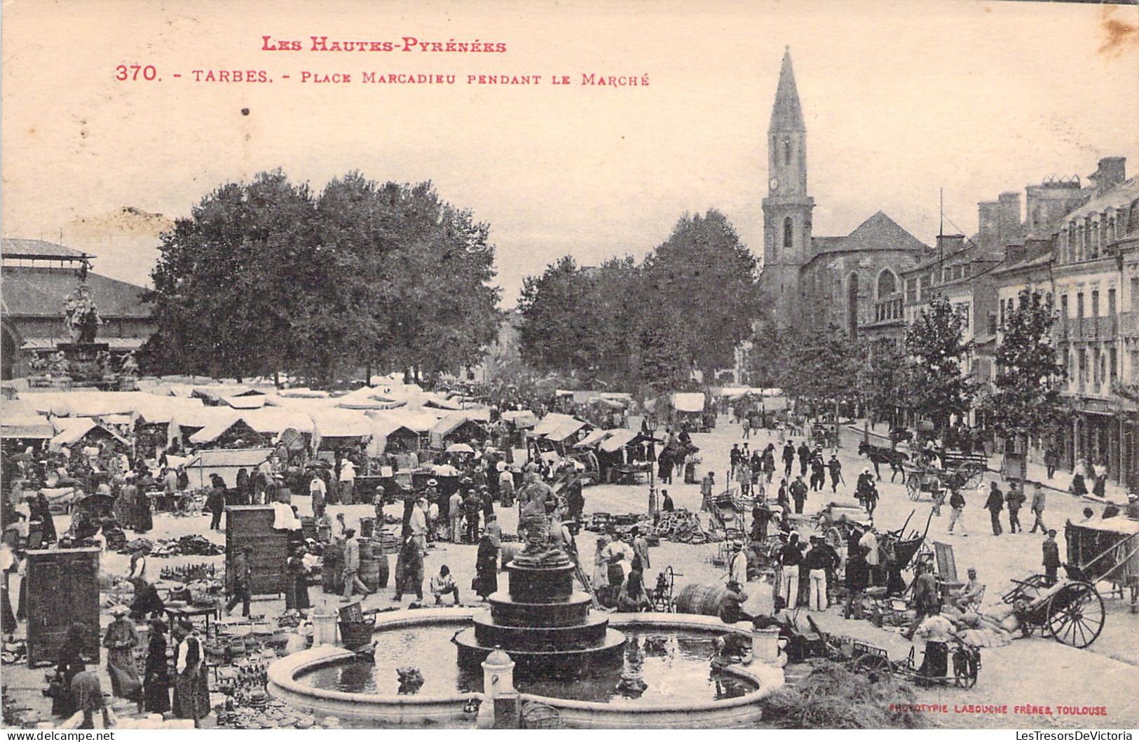 FRANCE - Tarbes - Place Marcadieu Pendant Le Marché - Carte Postale Ancienne - Tarbes