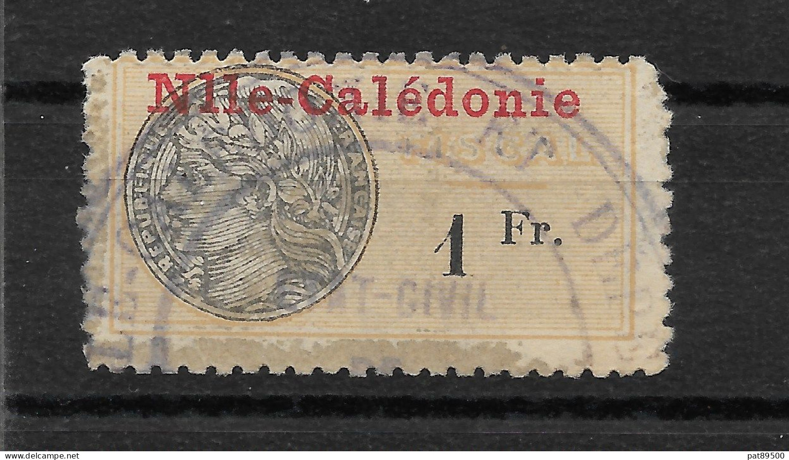 NOUVELLE CALEDONIE - France Surchargé En Rouge  / 1 Franc Jaune  /  Oblitéré /    Peu Courant - Autres & Non Classés