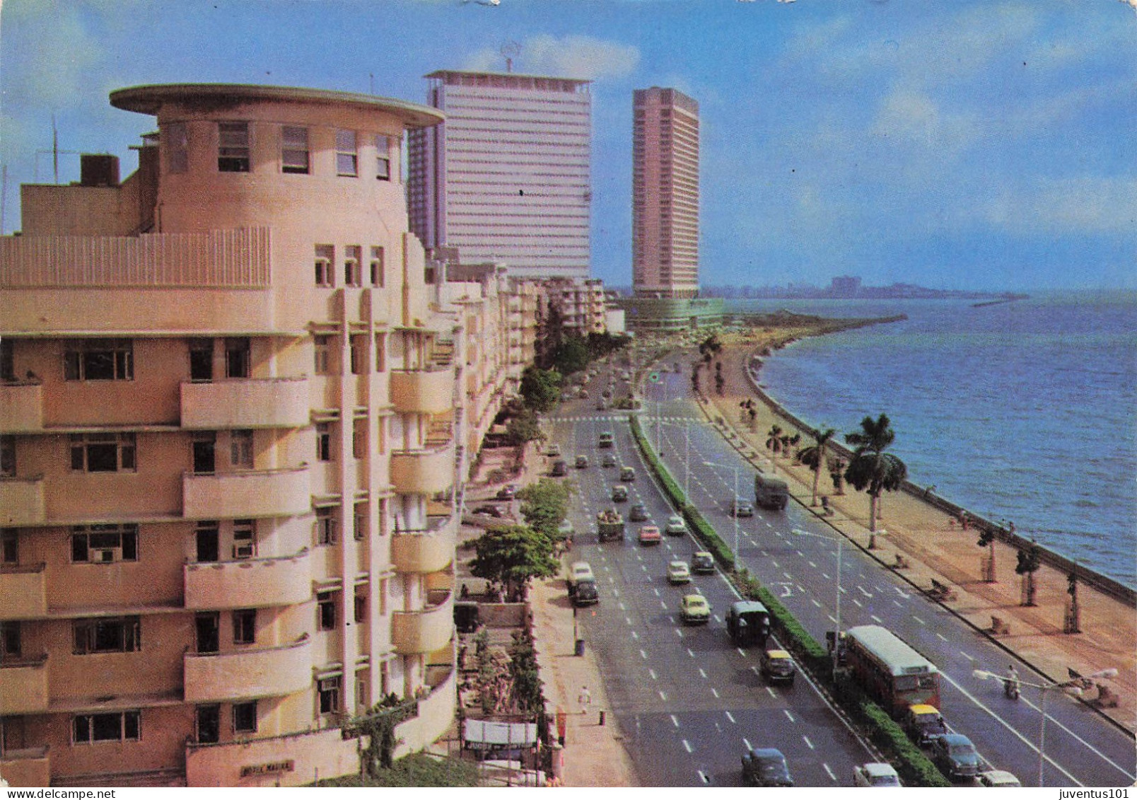 CPSM Bombay-Hotel And Marine Drive-RARE    L2791 - India