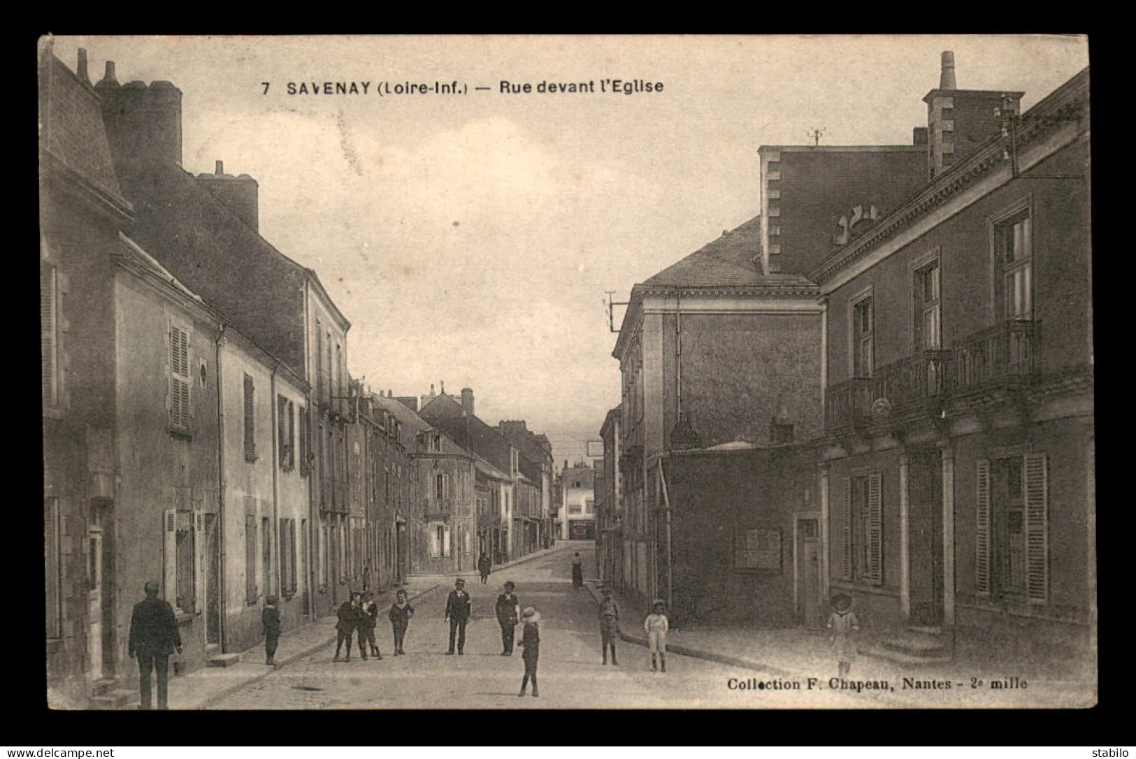 44 - SAVENAY - RUE DEVANT L'EGLISE - Savenay