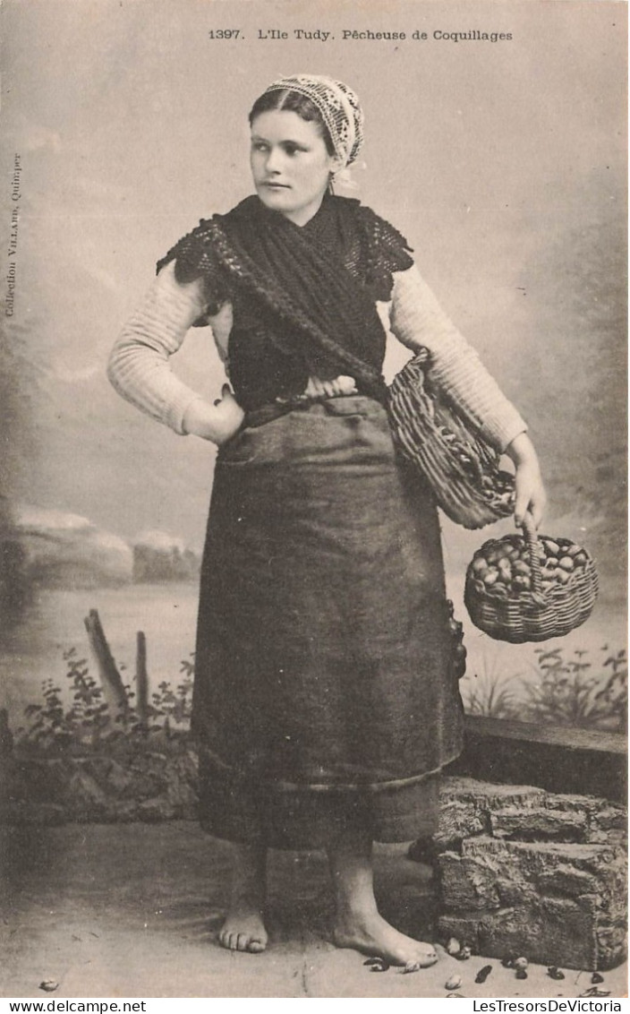 FOLKLORE - Costumes - L'île Tudy - Pêcheuse De Coquillages - Carte Postale Ancienne - Costumes