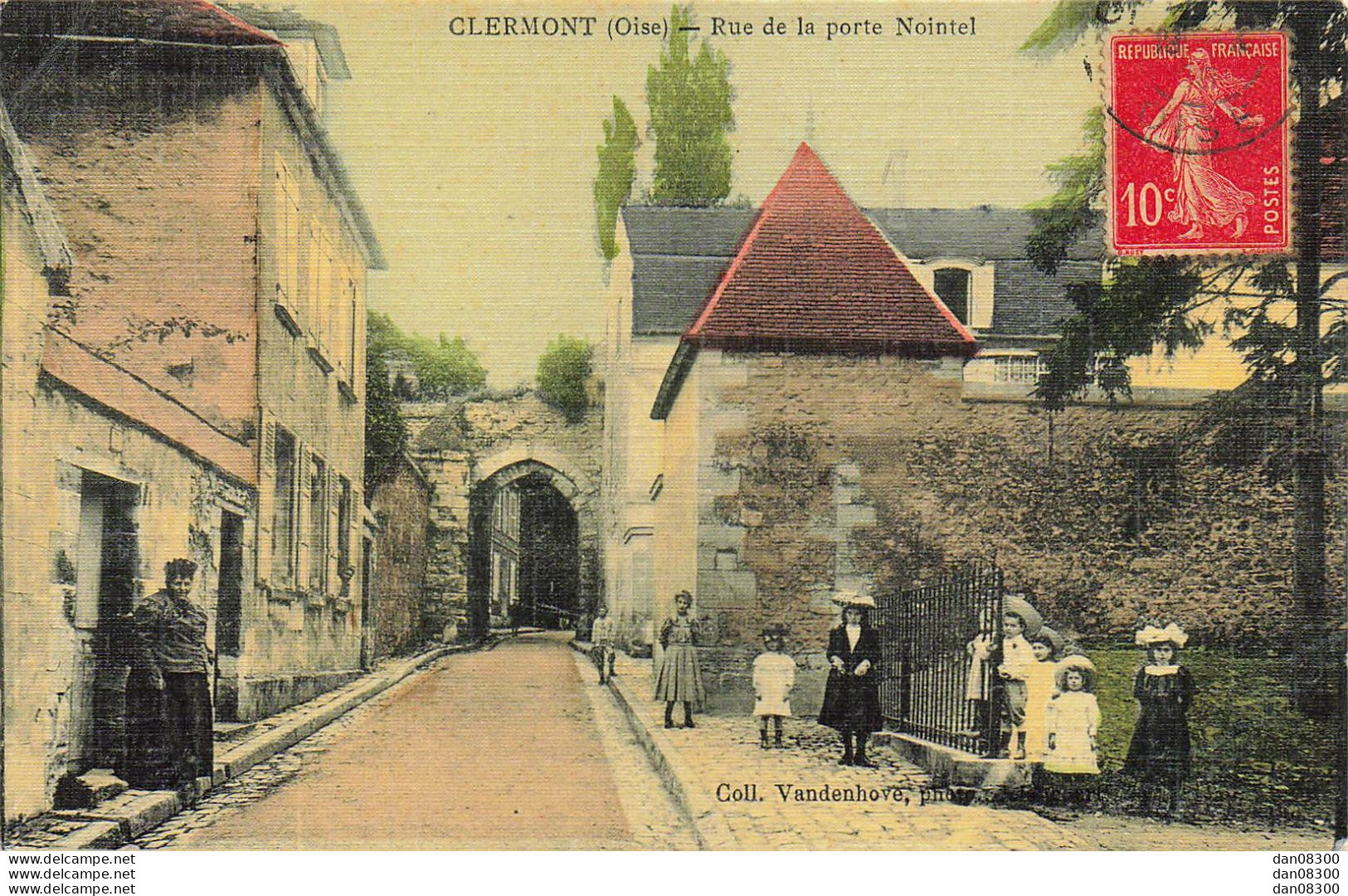 RARE  60 CLERMONT RUE DE LA PORTE NOINTEL ANIMEE CARTE TOILEE - Clermont