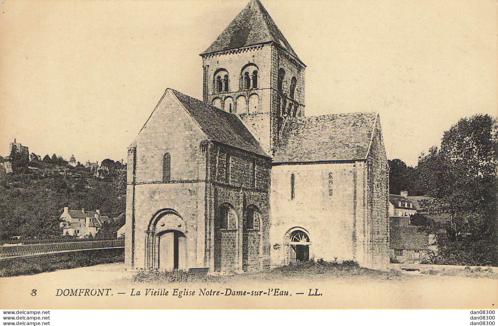 61 DOMFRONT LA VIEILLE EGLISE NOTRE DAME SUR L'EAU - Domfront