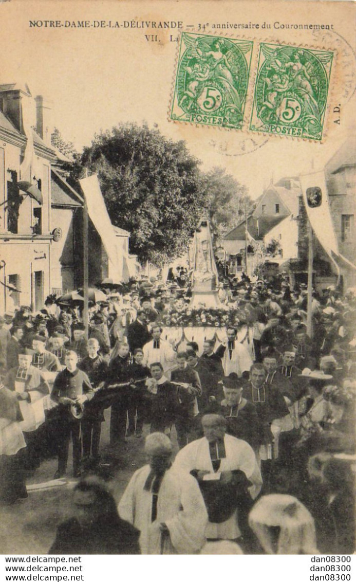 14 NOTRE DAME DE LA DELIVRANDE 34e ANNIVERSAIRE DU COURONNEMENT LA PROCESSION - La Delivrande