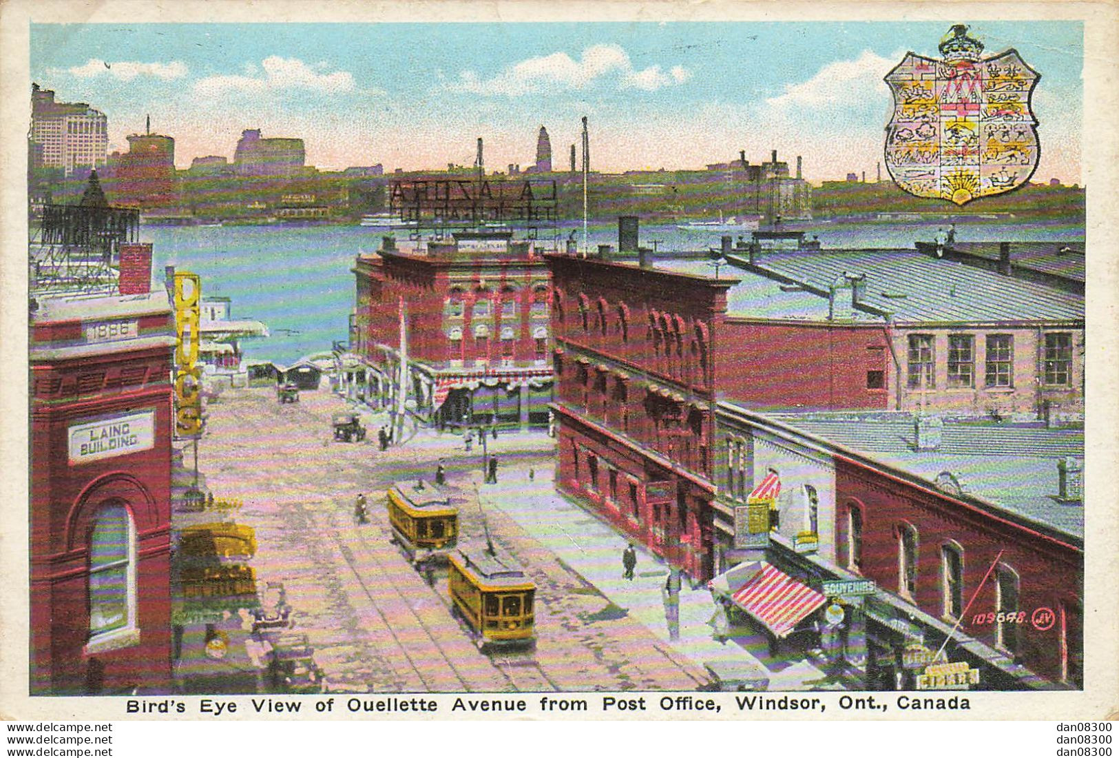 BIRD'S EYE VIEW OF OUELLETTE AVENUE FROM POST OFFICE WINDSOR ONTARIO CANADA - Windsor