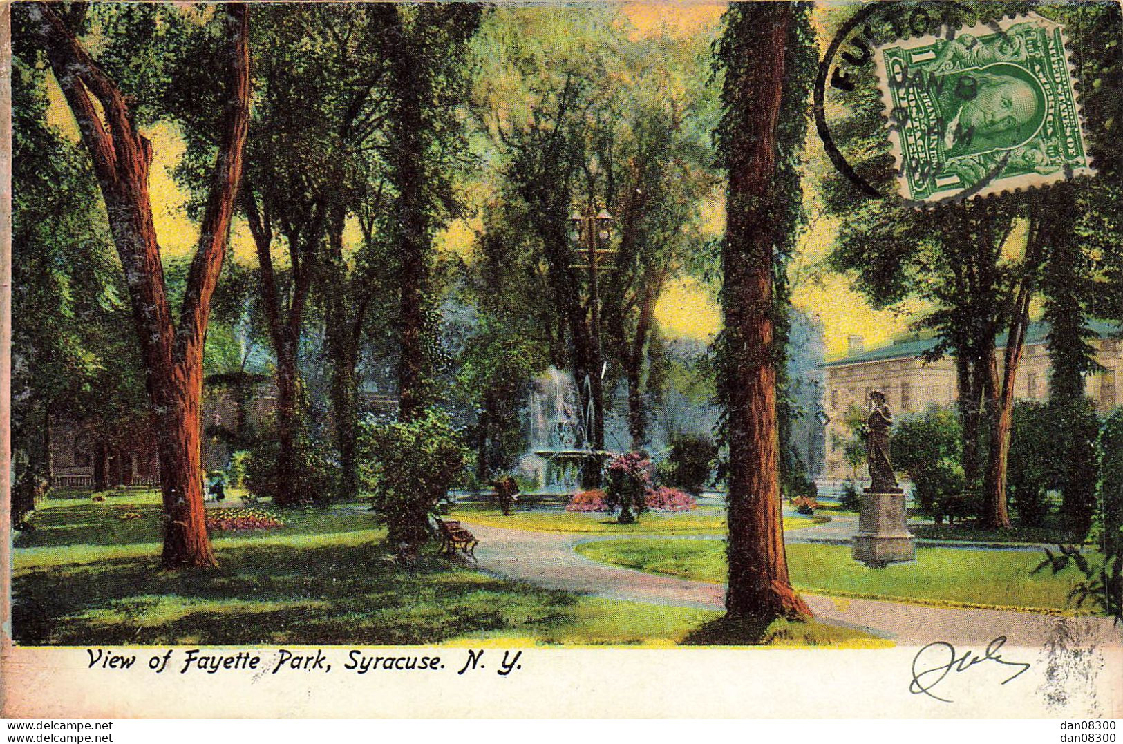 VIEW OF FAYETTE PARK SYRACUSE NEW YORK - Syracuse