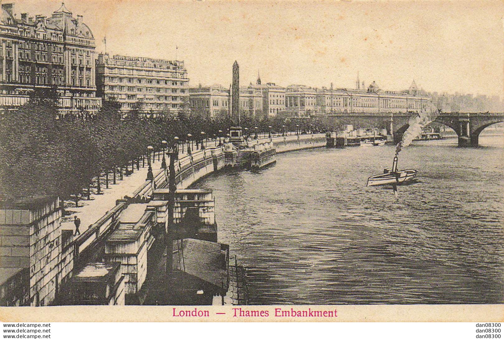 LONDON THAMES EMBANKMENT - River Thames