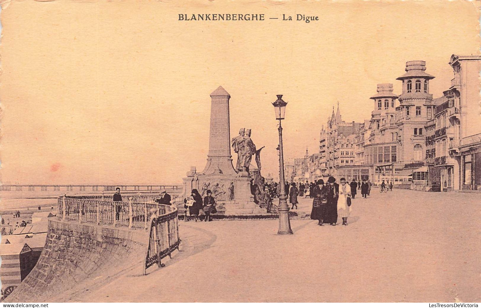 BELGIQUE - Blankenberghe - Vue Générale De La Digue - Animé - Carte Postale Ancienne - Blankenberge