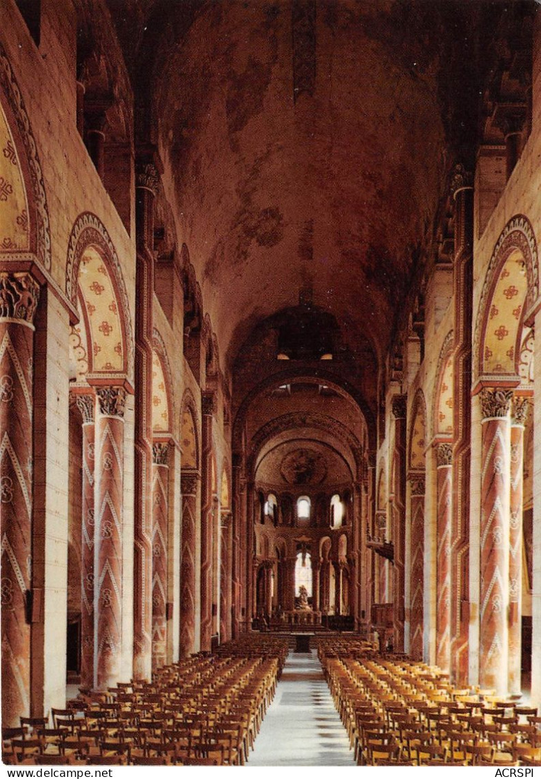 ISSOIRE Eglise St Austremoine La Nef (scan Recto-verso) MA2134 - Issoire