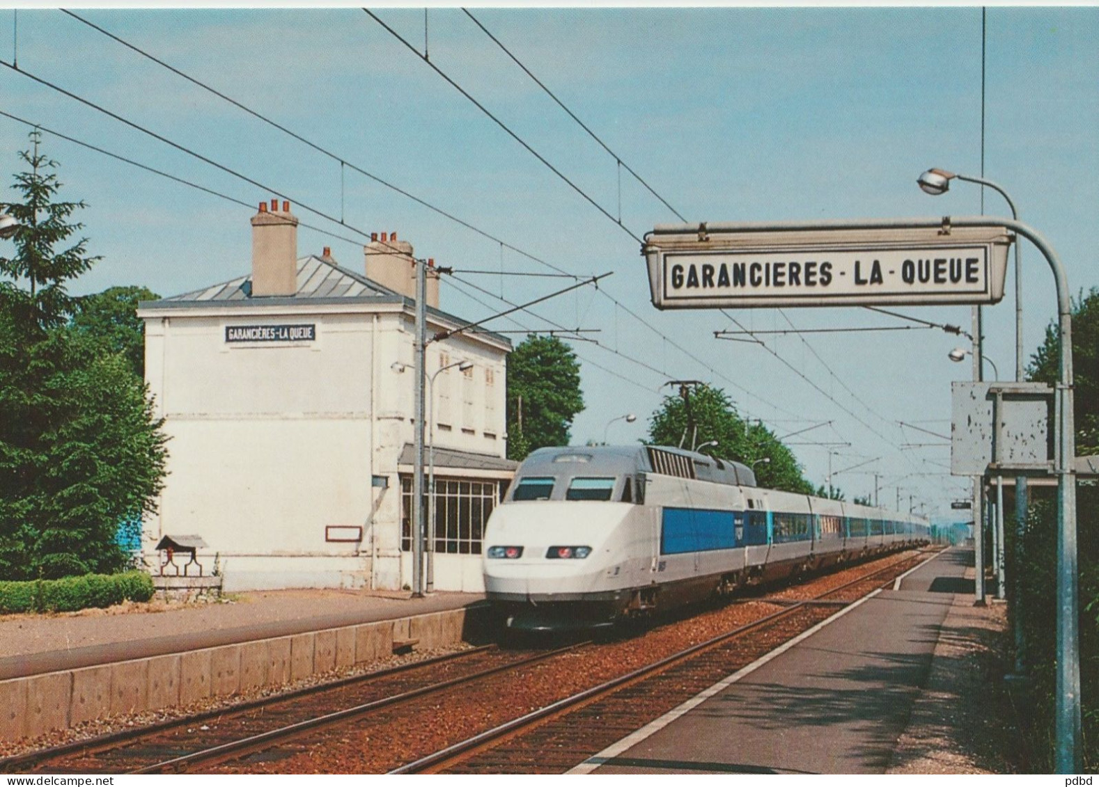 TGV 25 . Garancières La Queue . 14 06 1989 . Dreux . Atlantique . Rame N° 301 . Baliziaux . - Trains