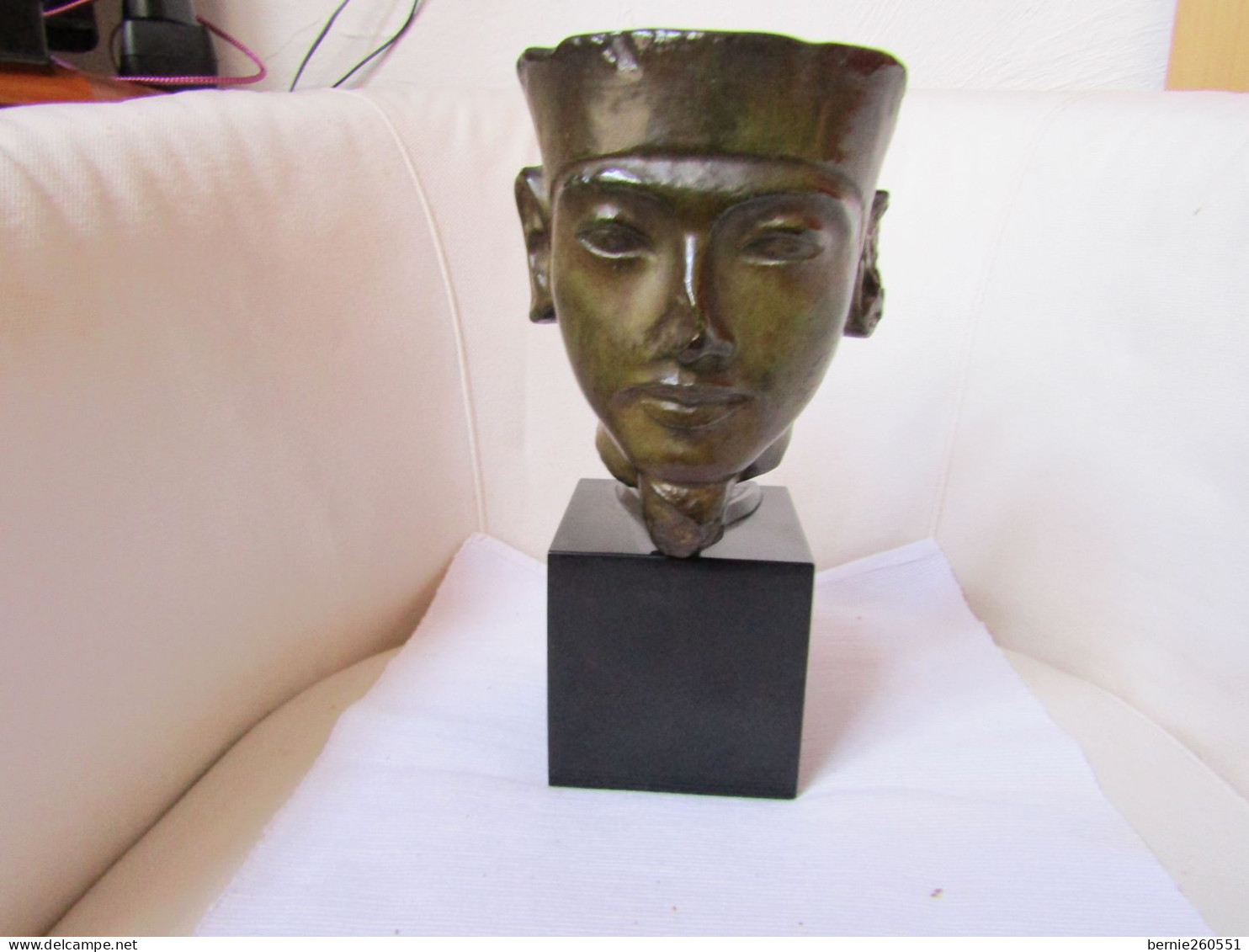 Formidable Bronze Sur Socle Marbre Du Masque De Néfertiti - Arte Africana