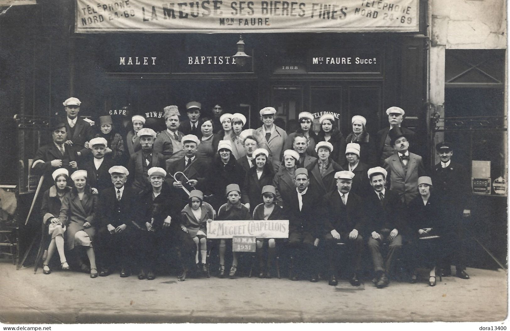 CPA75- PARIS 18ème- Le Muguet Chapellois Devant La Maison B Malet Le 10 Mai 1931 - Arrondissement: 18