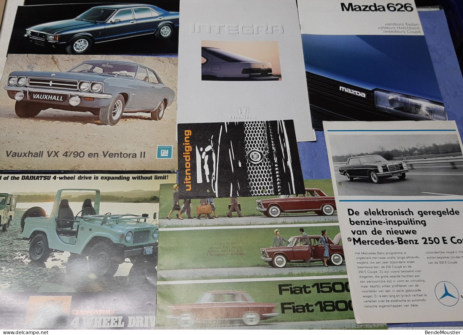 +/- 4.5 Kg reclame-exemplaren (+/-87ex) van auto's verkocht bij dealers uit de jaren +/- 1960 & 1970 enz... LOT VINTAGE