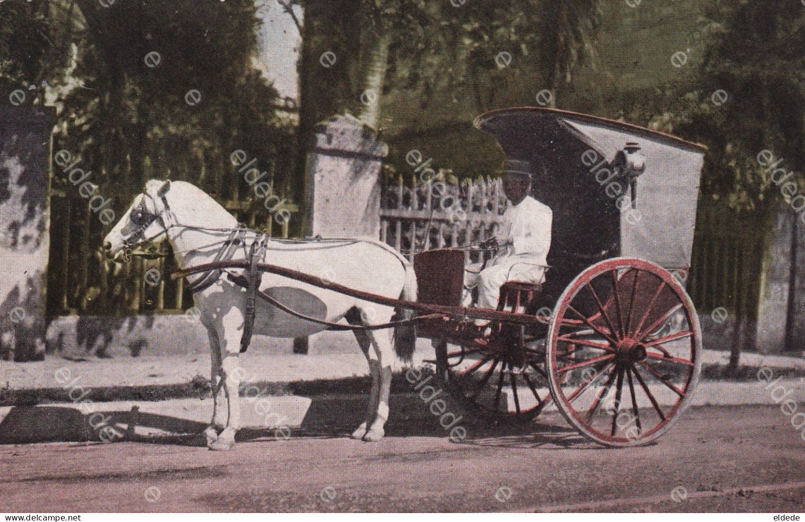 Public Taxi Carrometer In Manila Philippines Manille Caleche Taxi Attelage Cheval - Taxis & Cabs