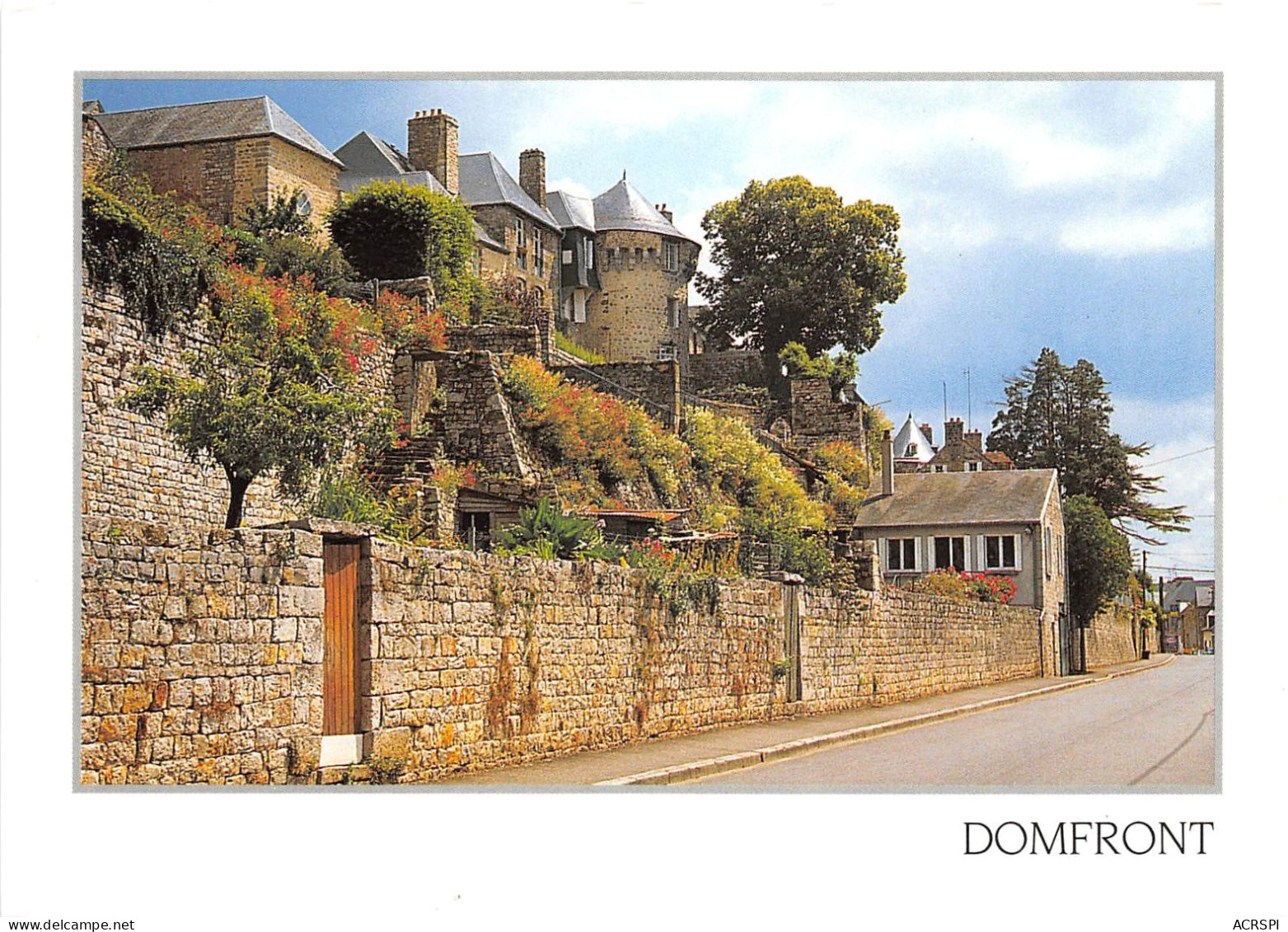 DOMFRONT Vieille Rue Et Rempart 4(scan Recto-verso) MA2245 - Domfront