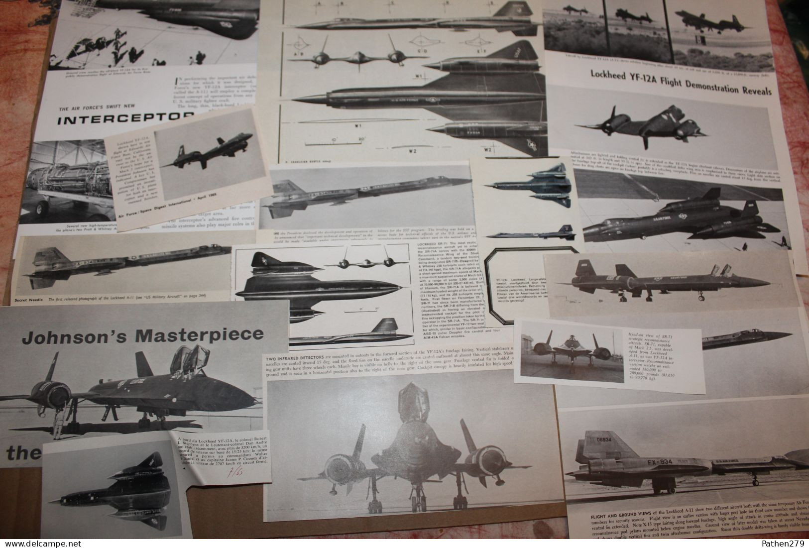 Lot De 142g D'anciennes Coupures De Presse Des Aéronefs Américains Lockheed A-12 Oxcart Et SR-71 Blackbird - Fliegerei