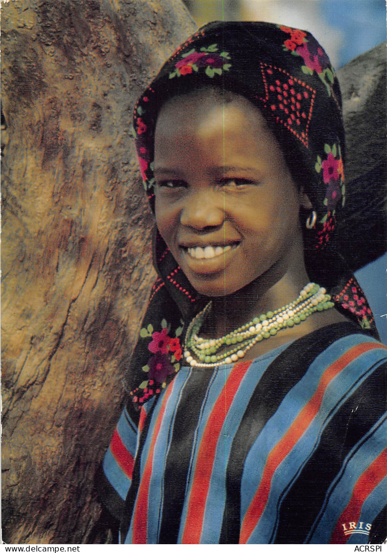 AFRIQUE  Jeune Femme Fillette Adolescente NIGER  50 (scan Recto-verso)MA2296 - Niger