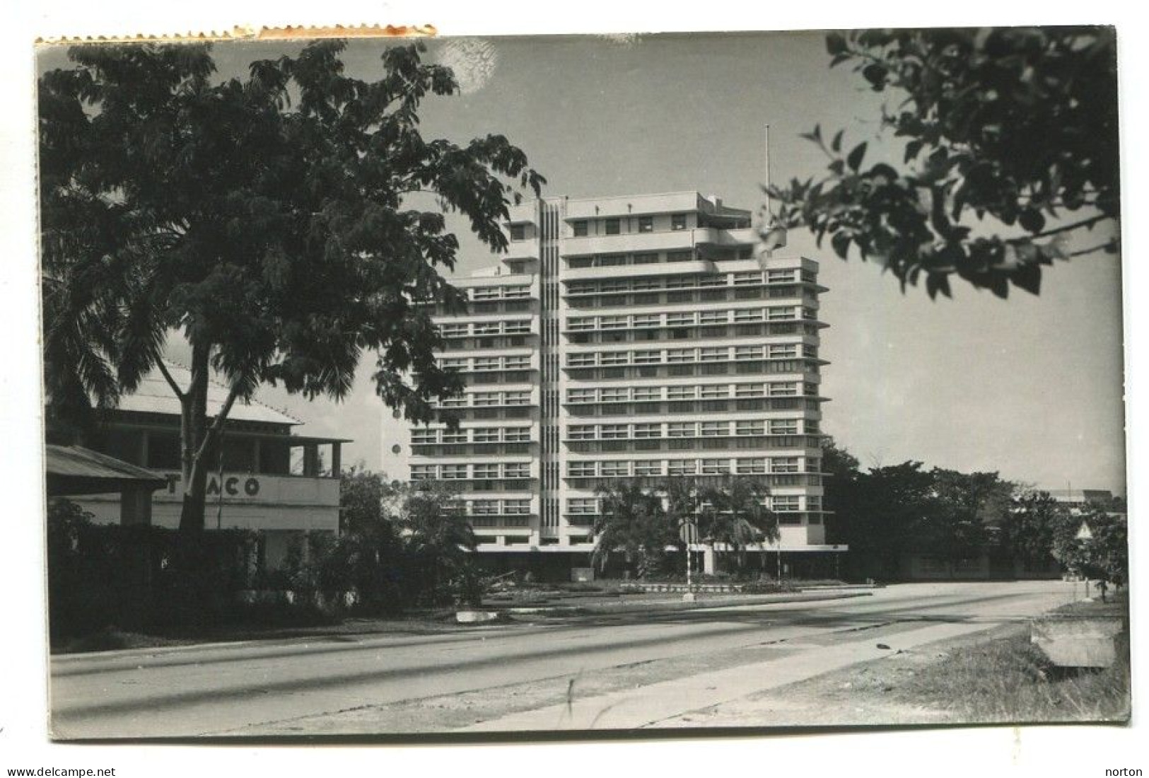 Congo Léopoldville 1 Oblit. Keach 10(-Q) Sur C.O.B. 285 + 289 Sur Carte Postale Vers Boitsfort Le 26/08/1948 - Lettres & Documents