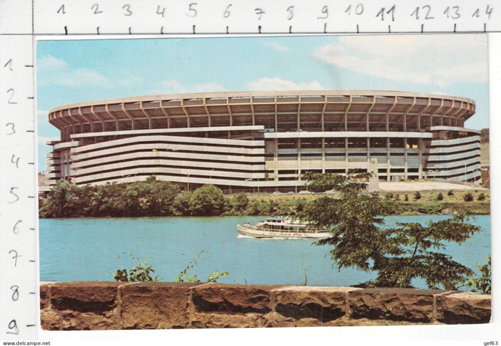 Pittsburgh - Three Rivers Stadium - Pittsburgh