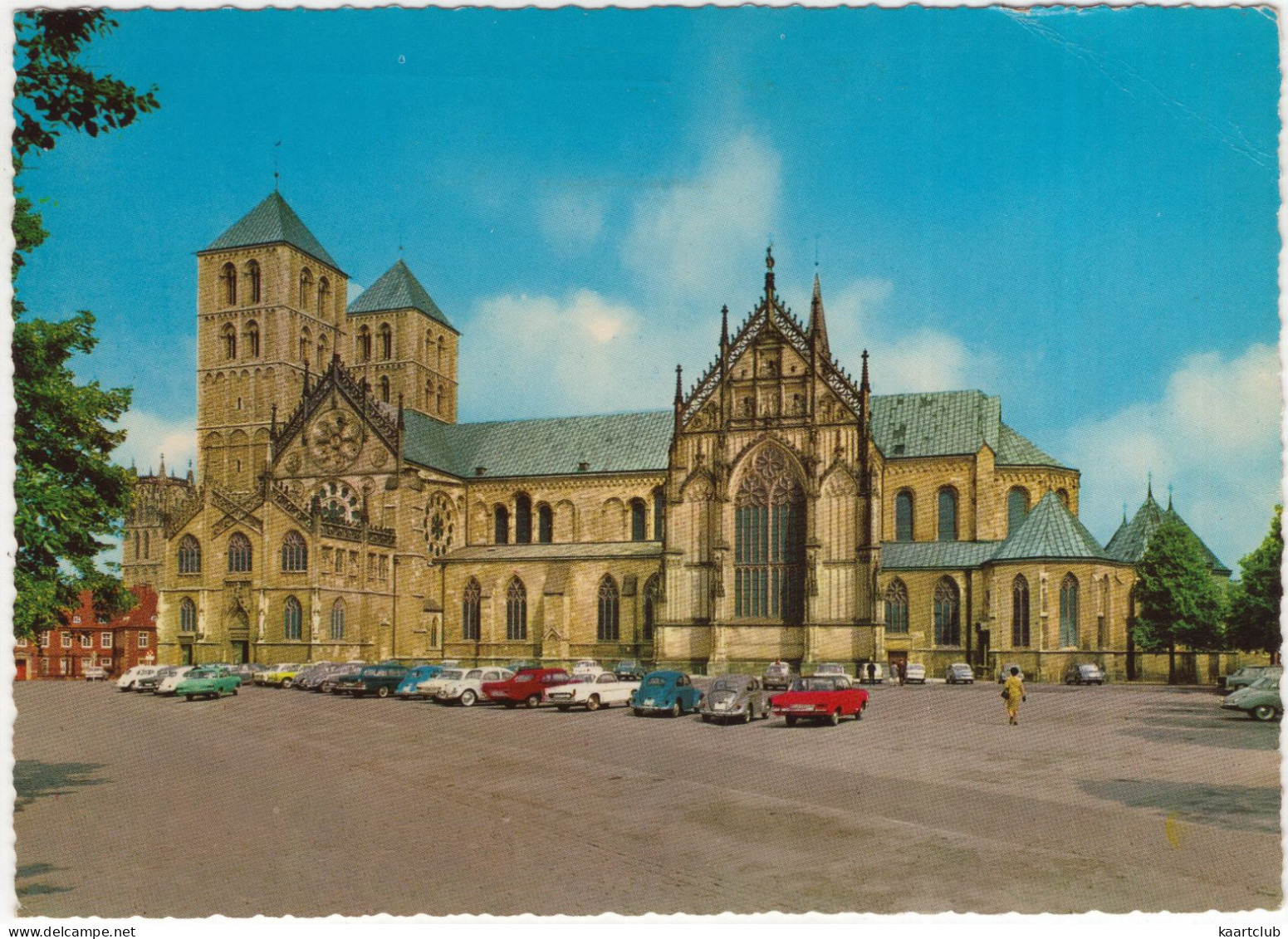 Münster - Dom: OPEL REKORD-A, VW 1200 KÄFER/COX, RENAULT FLORIDE, MERCEDES W111, SIMCA 1000 - Dom - Passenger Cars