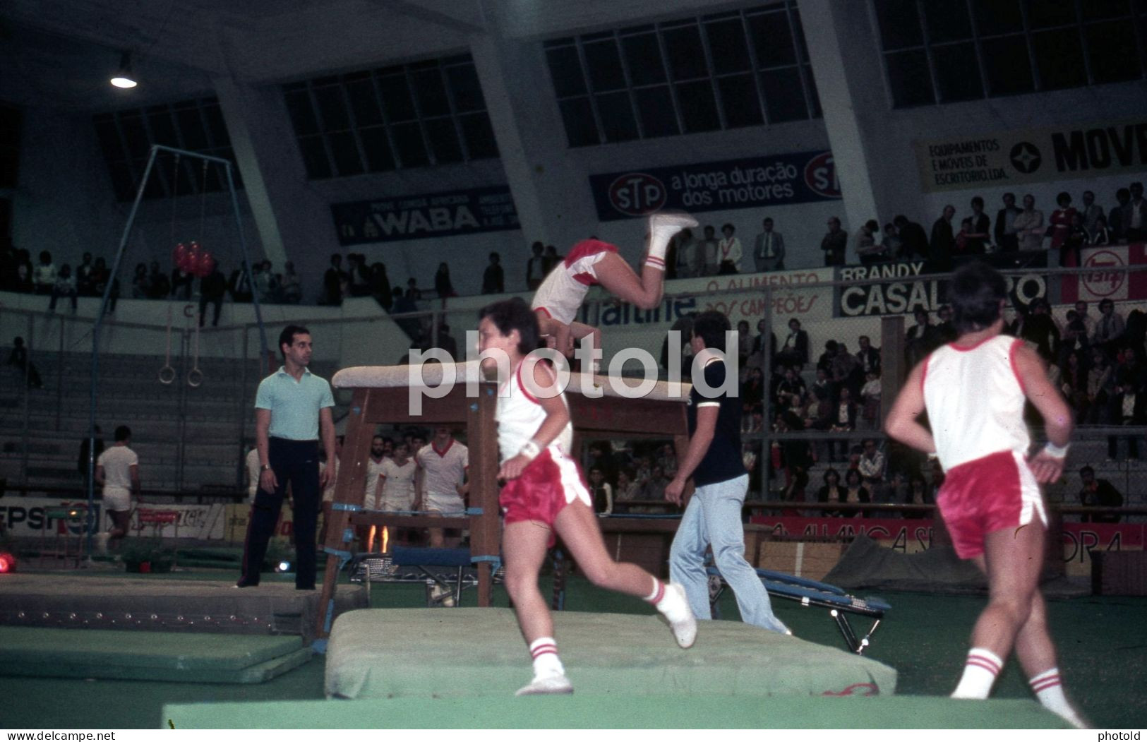 17 SLIDES SET 1984 GINASTICA SPORT LISBOA BENFICA SLB PORTUGAL BOYS GIRLS 35mm DIAPOSITIVE SLIDE Not PHOTO FOTO NB3955 - Diapositives