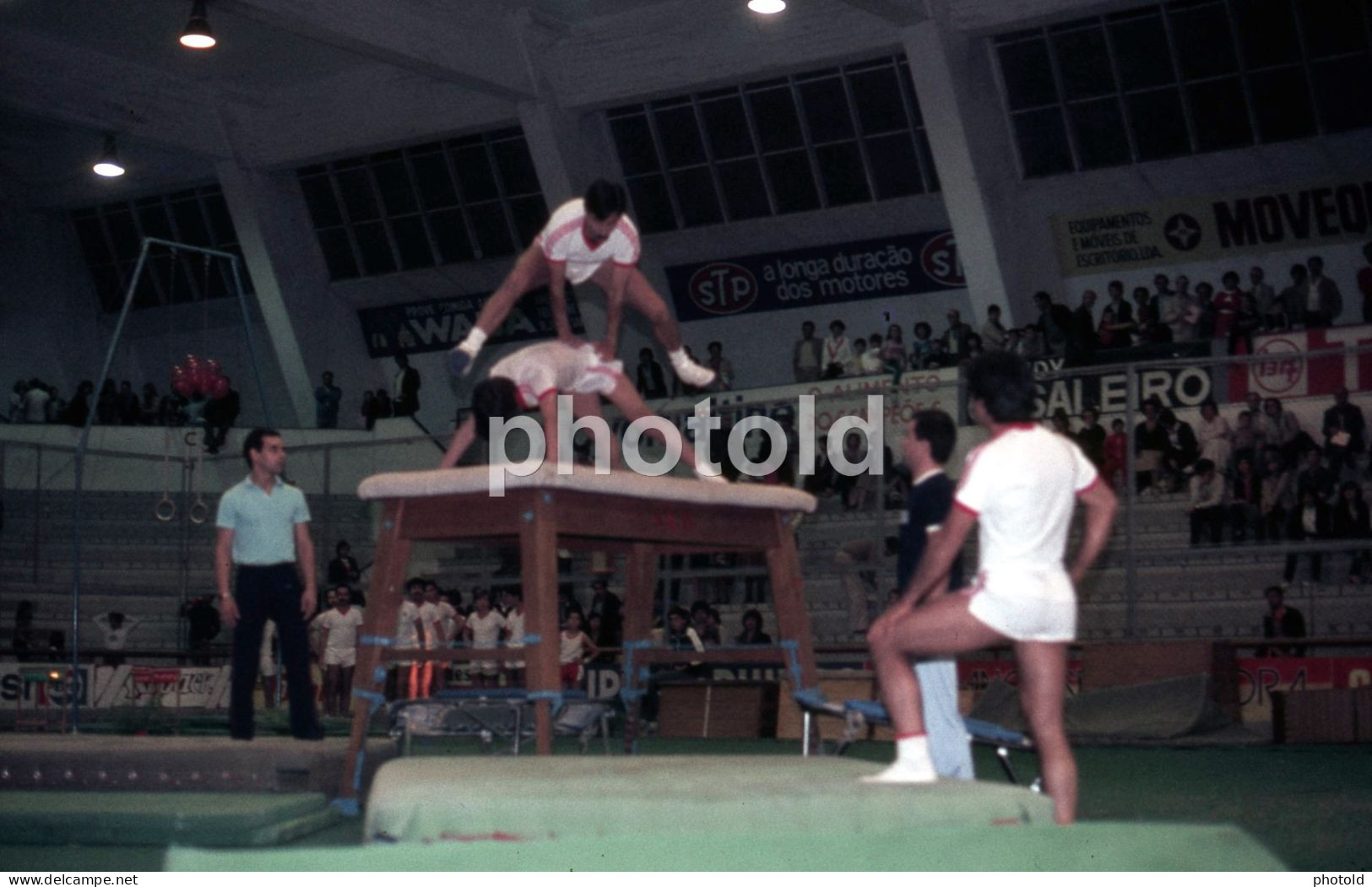 17 SLIDES SET 1984 GINASTICA SPORT LISBOA BENFICA SLB PORTUGAL BOYS GIRLS 35mm DIAPOSITIVE SLIDE not PHOTO FOTO NB3955