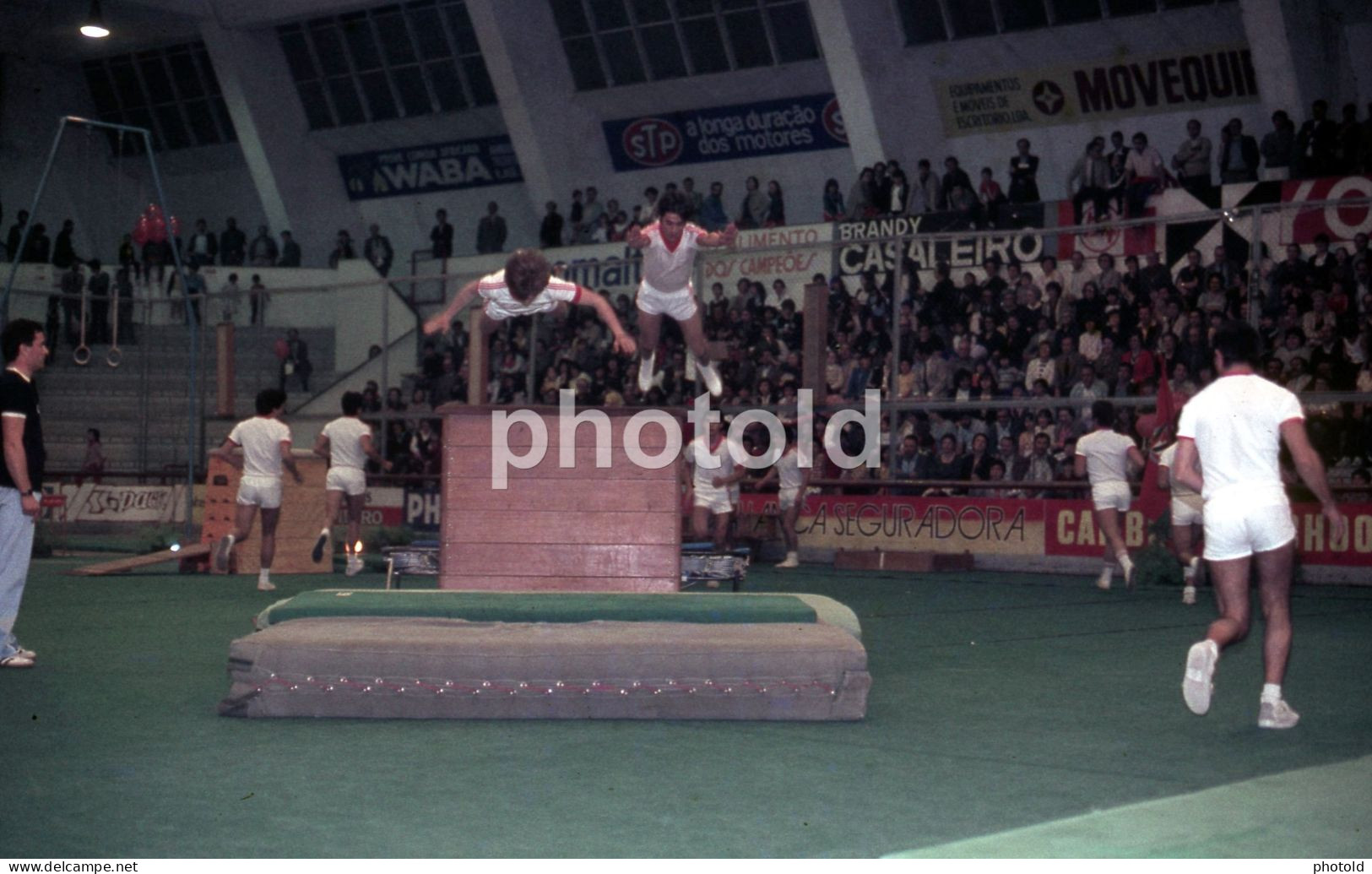 17 SLIDES SET 1984 GINASTICA SPORT LISBOA BENFICA SLB PORTUGAL BOYS GIRLS 35mm DIAPOSITIVE SLIDE not PHOTO FOTO NB3955