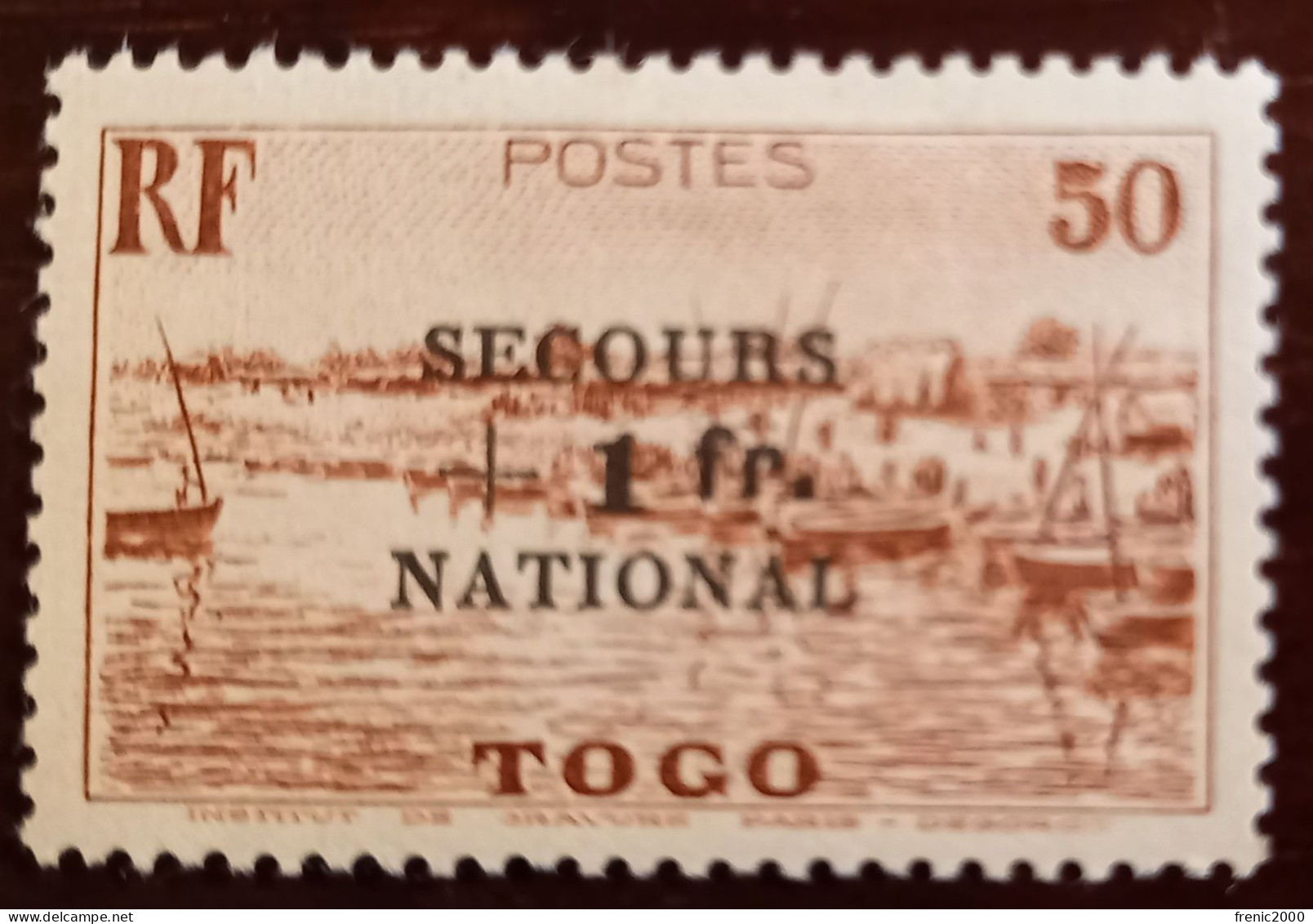 TC 032 - N° 211** - TOGO Secours National - Unused Stamps