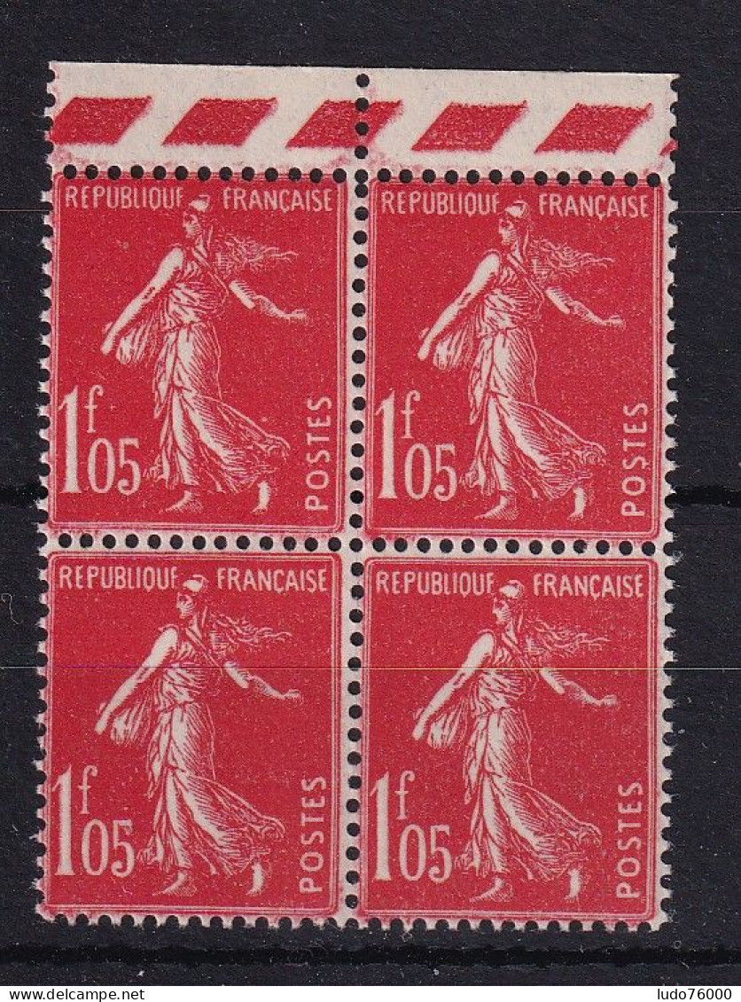 D 778 / LOT N° 195 BLOC DE 4 NEUF** COTE 88€ - Collections