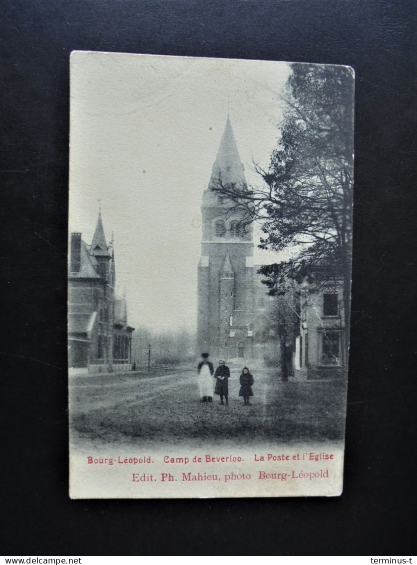 Bourg-Léopold. Camp De Beverloo. La Poste Et L'Eglise - Leopoldsburg (Camp De Beverloo)