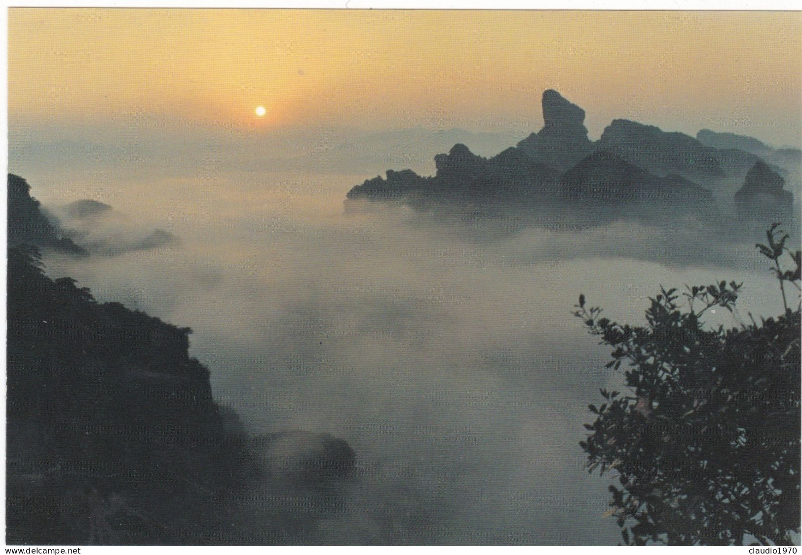 CINA - CHINA - CHINE - POST CARDS - CARTOLINA - GUANGDONG - Cina