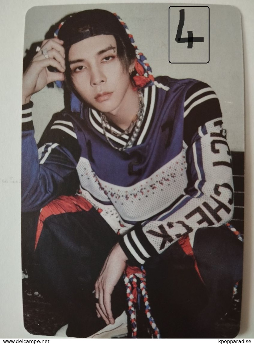 Photocard K POP Au Choix  NCT 127 2024 Season's Greetings Johnny - Objets Dérivés