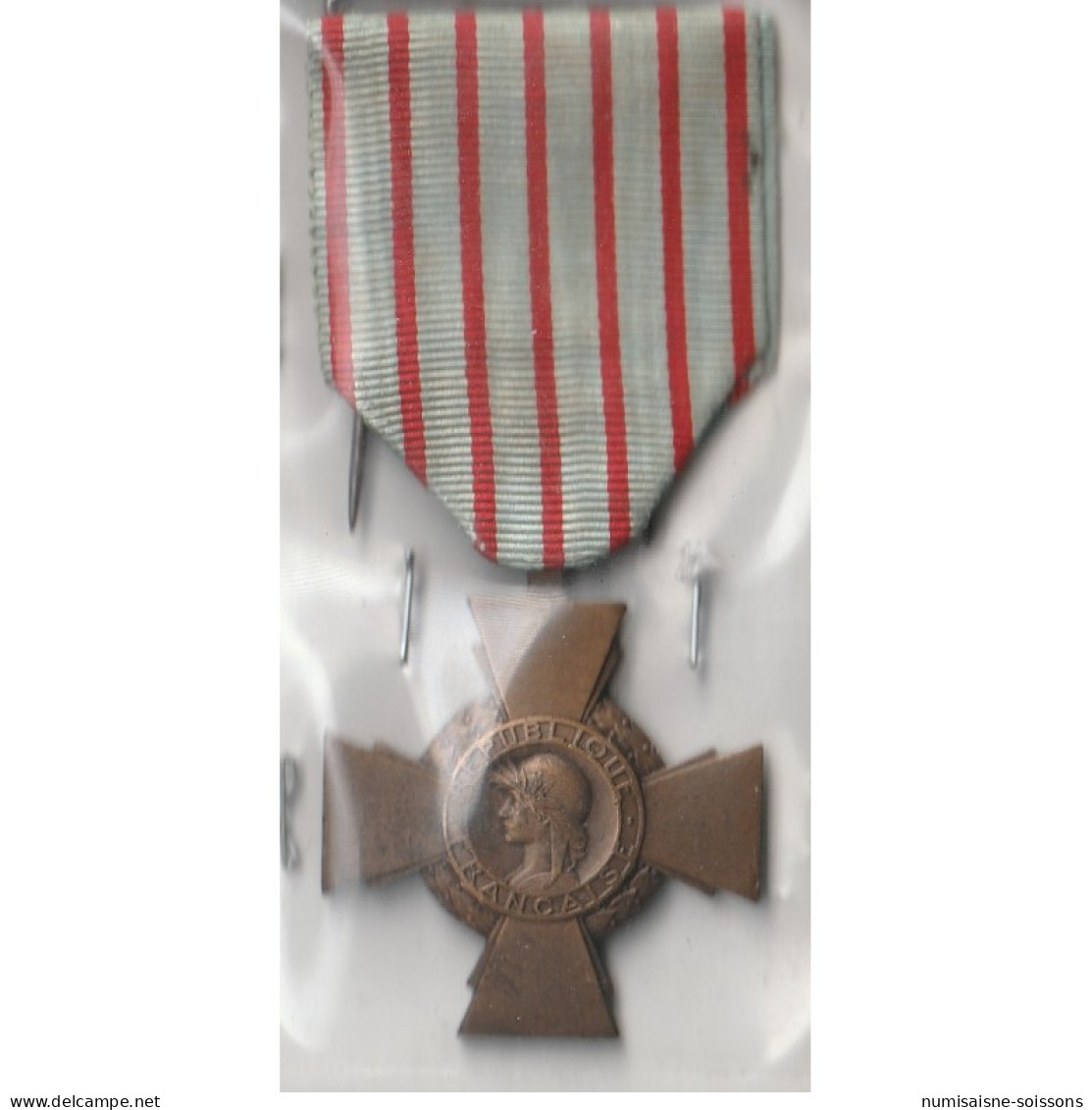 INSIGNE - CROIX DE COMBATTANT - Andere & Zonder Classificatie