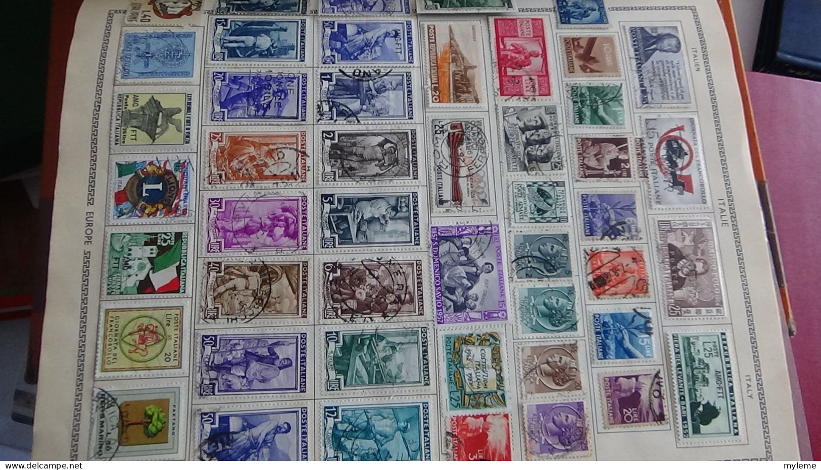 AZ146 Album de timbres oblitérés (toutes les photo n'ont pas été prises + plaquette de timbres ** de France. A saisir !!