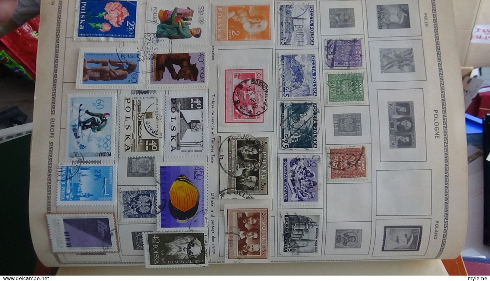 AZ146 Album de timbres oblitérés (toutes les photo n'ont pas été prises + plaquette de timbres ** de France. A saisir !!