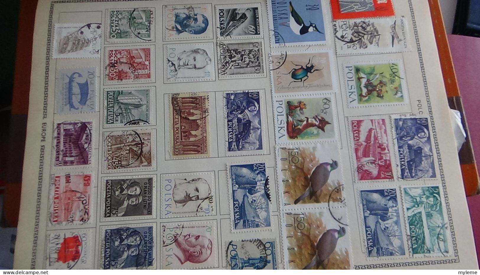 AZ146 Album de timbres oblitérés (toutes les photo n'ont pas été prises + plaquette de timbres ** de France. A saisir !!