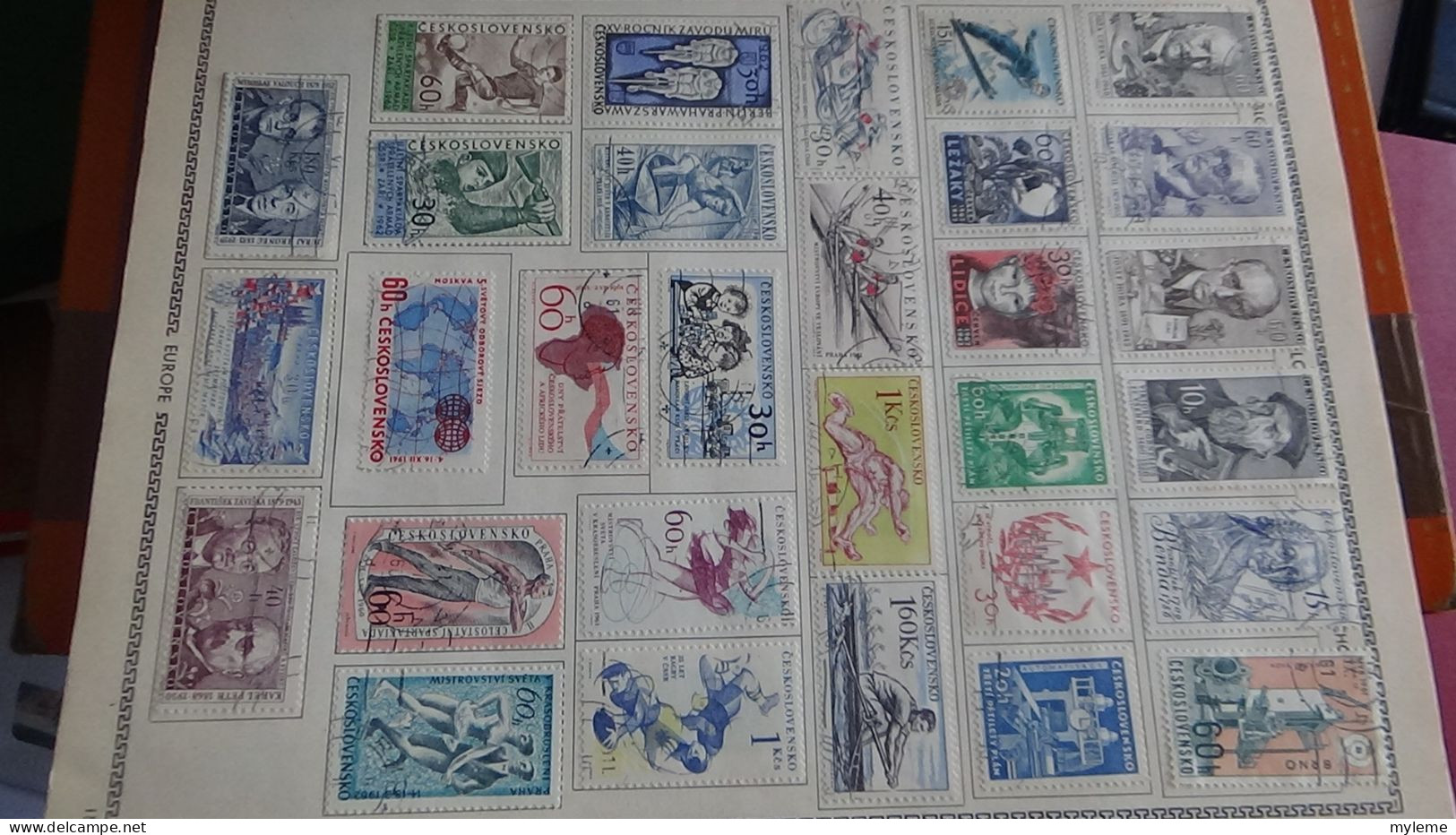 AZ146 Album de timbres oblitérés (toutes les photo n'ont pas été prises + plaquette de timbres ** de France. A saisir !!