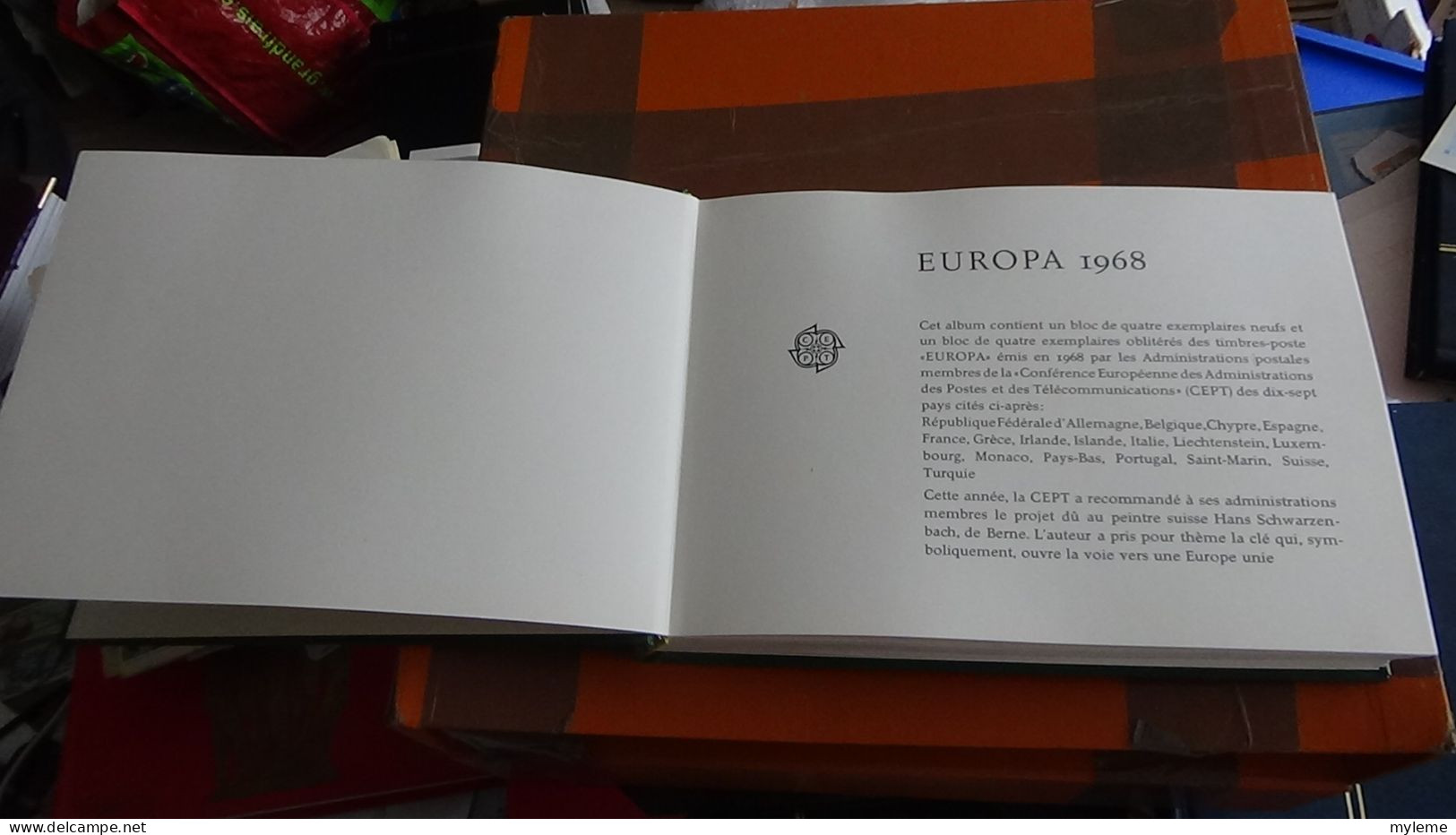 AZ148 Livre De Timbres Europa 1968 En Blocs De 4 ** + Oblitérés. Cote Des Timbres ** 360 Euros A Saisir !! - Colecciones (en álbumes)