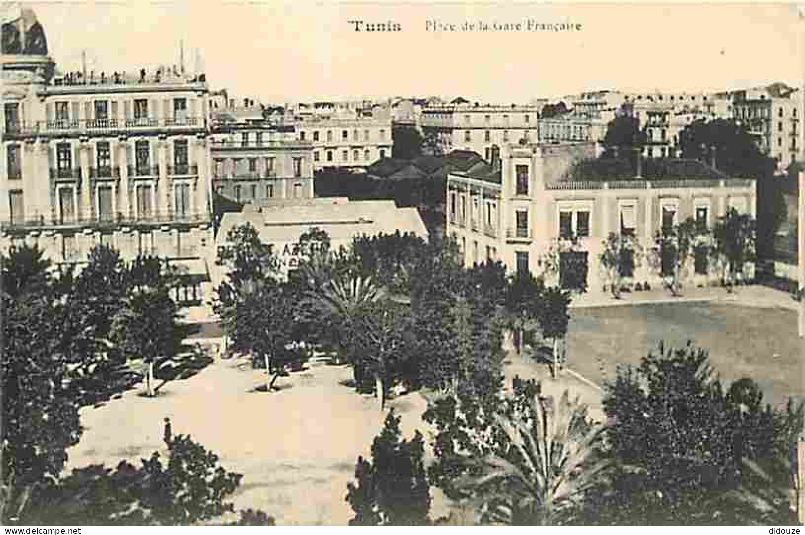 Tunisie - Place De La Gare Française - CPA - Voir Scans Recto-Verso - Tunisie