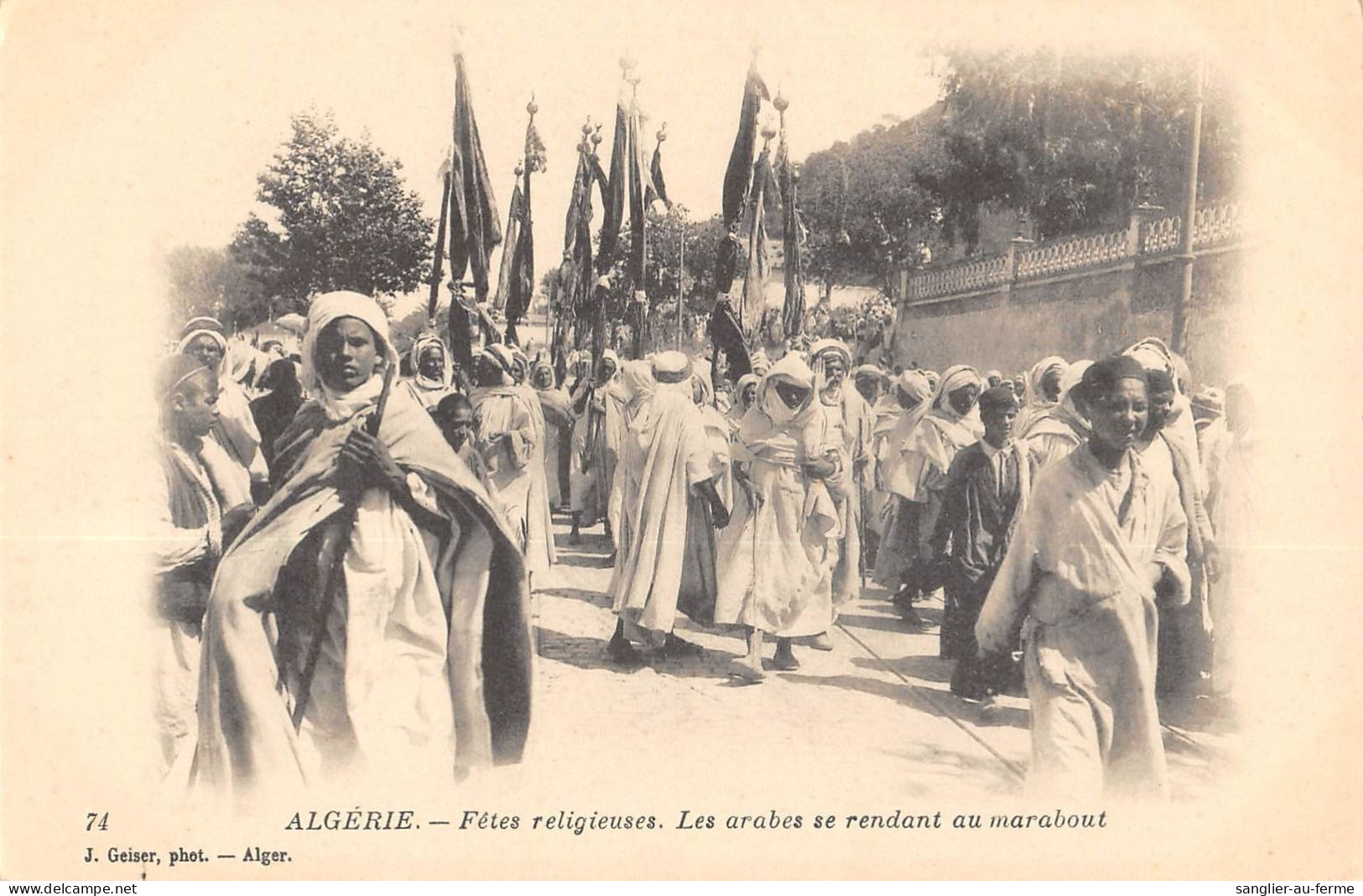 CPA ALGERIE / FETES RELIGIEUSES / LES ARABES SE RENDANT AU MARABOUT - Andere & Zonder Classificatie