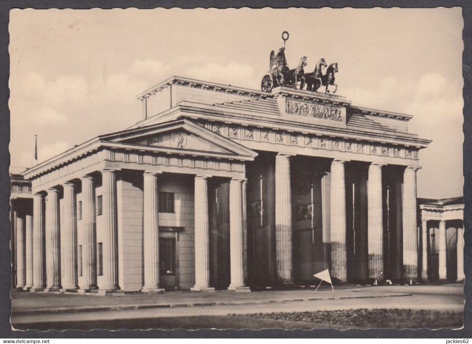 130470/ BERLIN, Brandenburger Tor - Brandenburger Deur