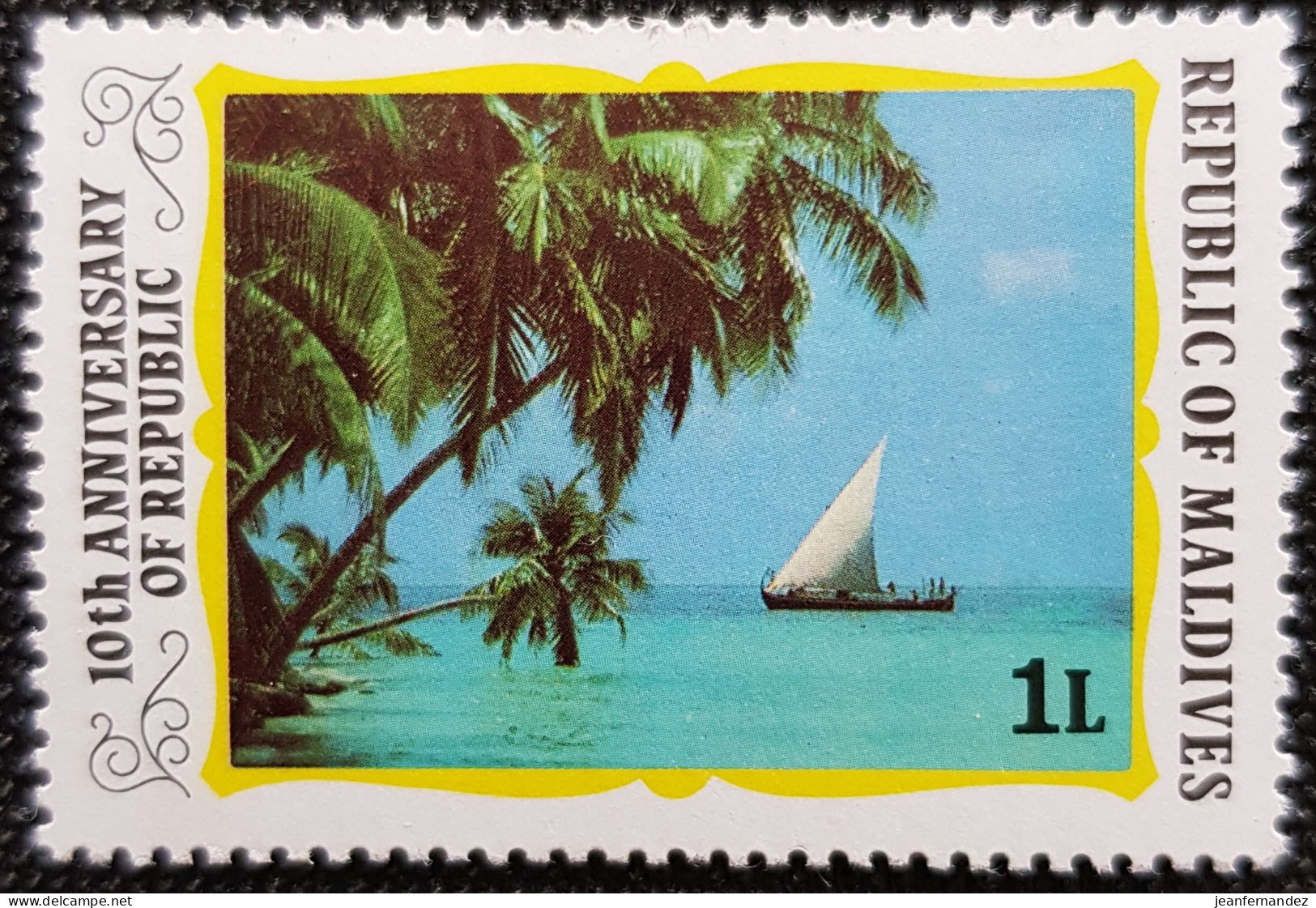 Maldives 1978 The 10th Anniversary Of Republic   Stampworld N° 795 - Malediven (1965-...)