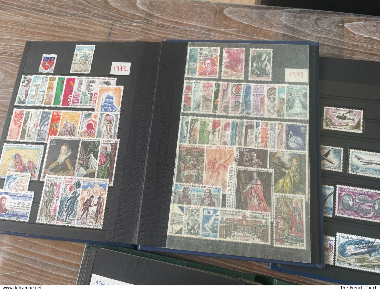 Très grand lot de timbres en vrac