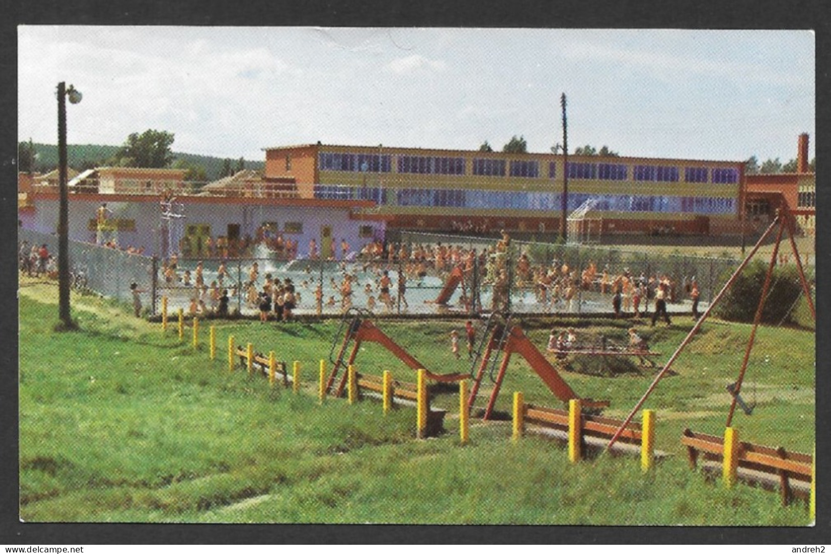 La Tuque Québec - Piscine Du Parc St François - No: 11483 - Par Gilles Berthiaume Photographe - Other & Unclassified